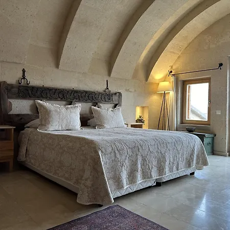 Kistar Cave Hotel