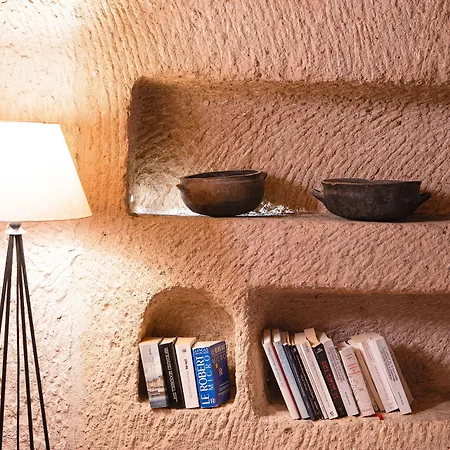 Kistar Cave Hotel 3*