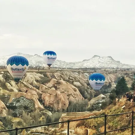 Kistar Cave Hotel