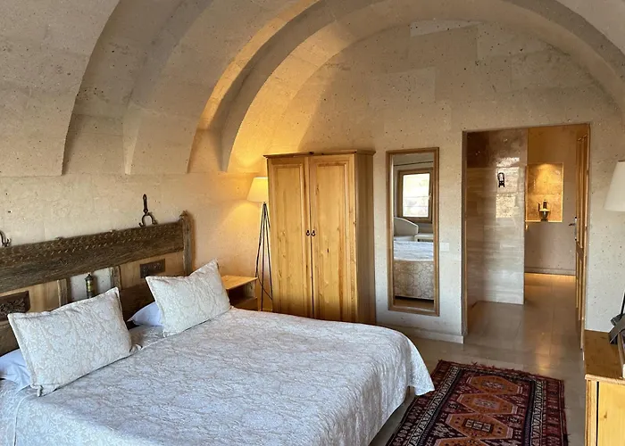 Kistar Cave Szálloda 3*