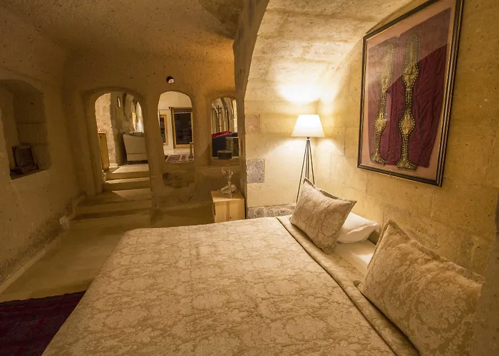 Kistar Cave Üçhisar